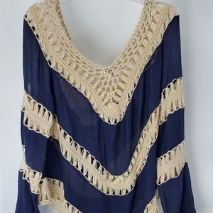 Umgee blue crochet blouse